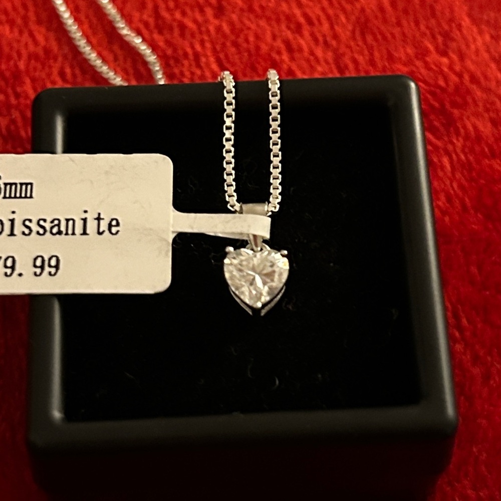 Luxury Moissanite Diamond heart pendant‎ necklace